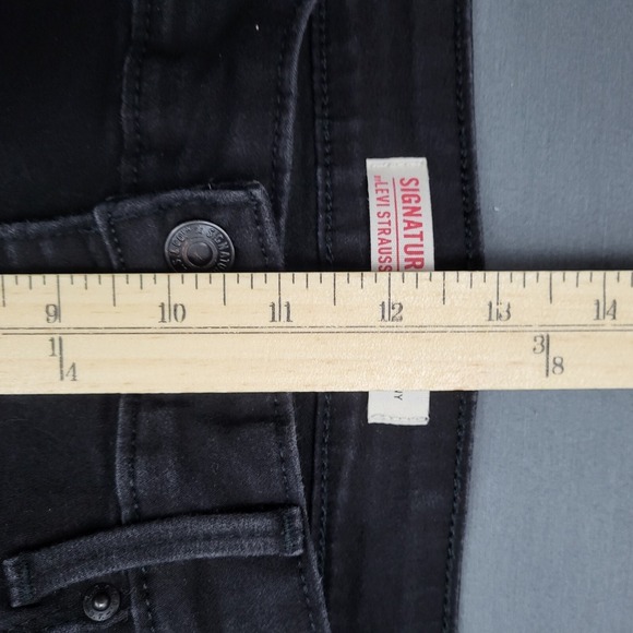 Signature Levi Strauss Womens Mid Rise Skinny Jeans Black 12S W31 L28 - Picture 5 of 11